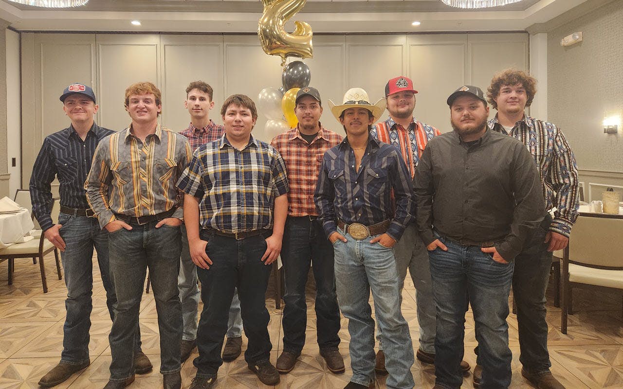 Class of truck technicians